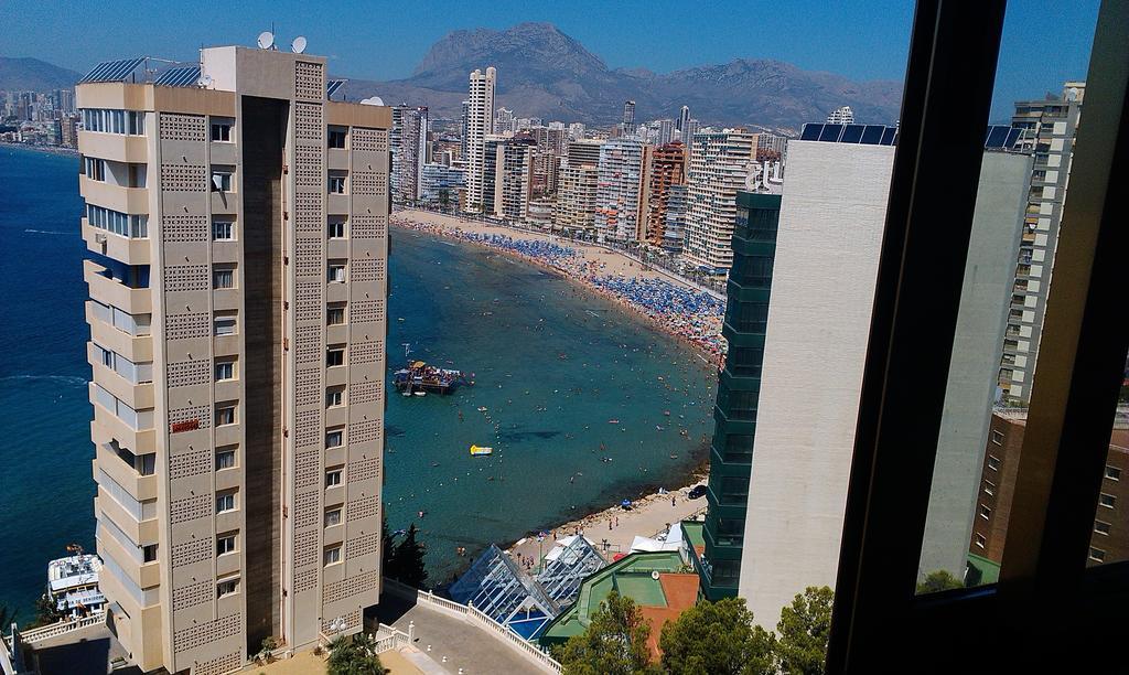 Apartment Alcalde Manuel Catalan Chana Бенідорм Номер фото